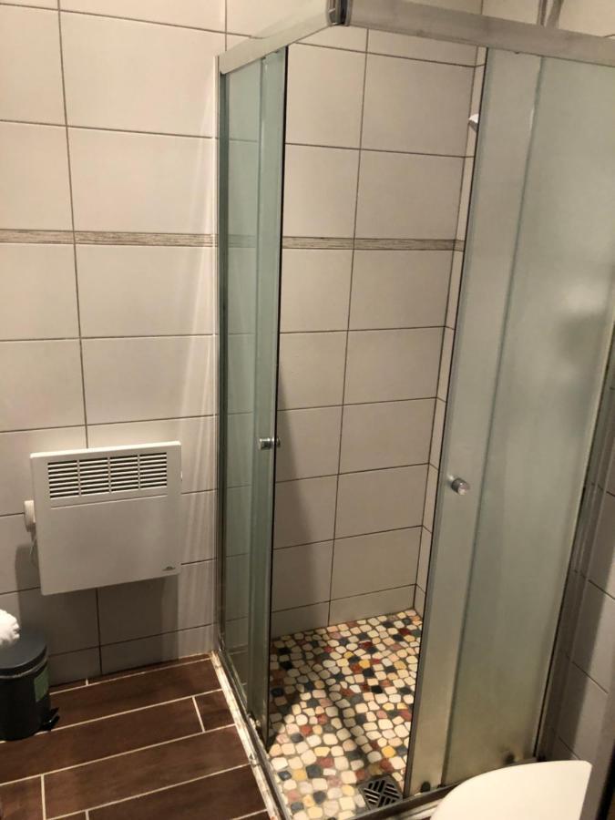Studio Lit Separe Tarbes Centre Apartment Luaran gambar